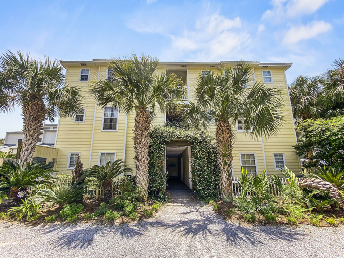 Exterior & Views 2, Highview (Sunseekers 7) - 3 Br condo by RedAwning, Walton