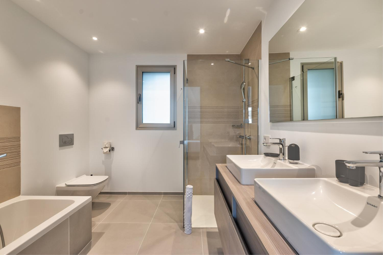 Bathroom 3, Jardines - Tisaya 21 POOL VIEW 1B, Santa Cruz de Tenerife