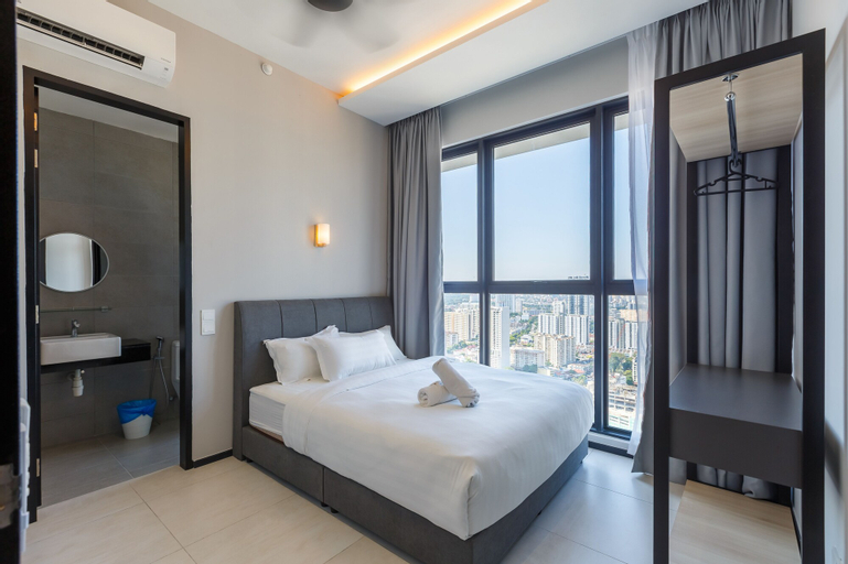 Bedroom 14