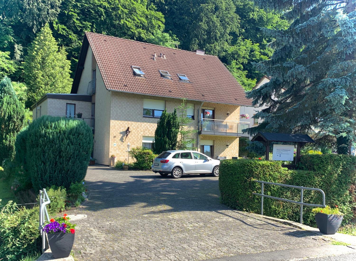Others 2, Haus Am Burghain, Kassel
