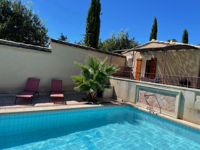 Others 5, Les Celestins - Studios independants, Vaucluse