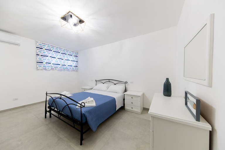 Others 4, Plume Apartment by Wonderful Italy, Bari