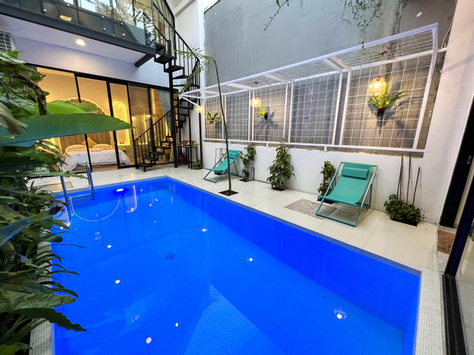Villa Amethyst S-09A Lembang 3 Bedrooms With Private Pool and Karaoke Set, Bandung