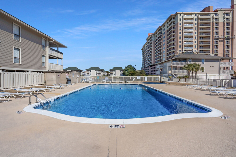 Sport & Beauty 4, Tilghman Lakes D4 2 Bedroom Condo by RedAwning, Horry