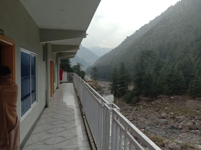 Others 3, Cedar Vista Hotel, Hazara