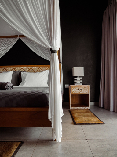 Bedroom 13