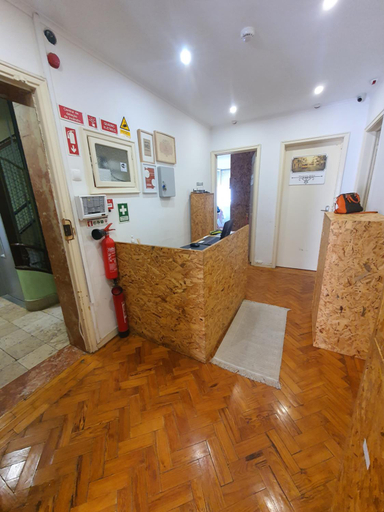 Others 4, S&S Hostel, Lisbon