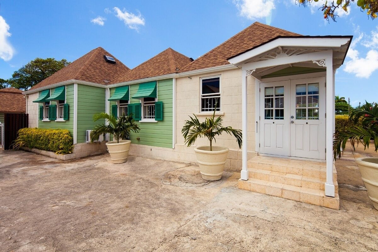Exterior & Views, Arcadia by Blue Sky Luxury