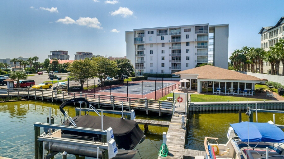Exterior & Views 2, Dolphin Point 103b 2 Bedroom Condo by RedAwning, Okaloosa