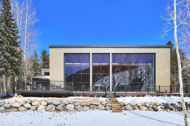 Exterior 2, 2084 The Pines 3 Bedroom Condo by RedAwning, Summit