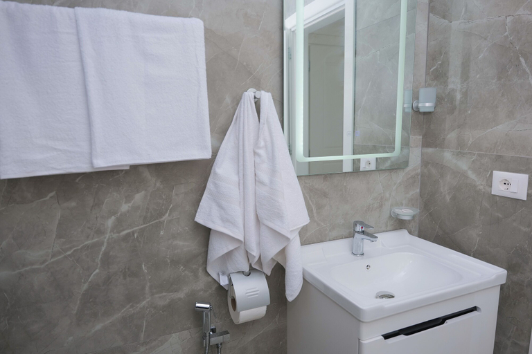 Bathroom 3, AFA Hotel, Durrësit
