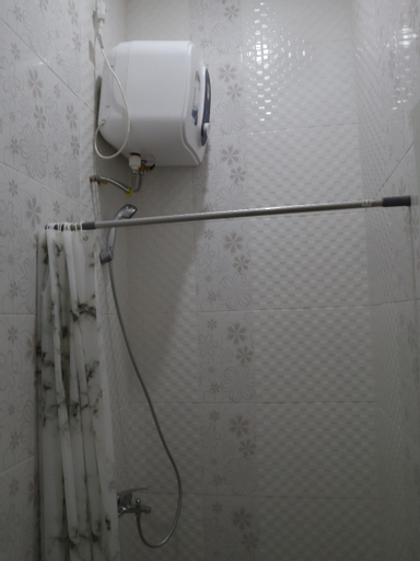 Bathroom 6