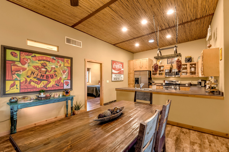 Food & Drinks 5, La Puerta Azul- Stunning Desert Retreat; Pool/Spa, Pima