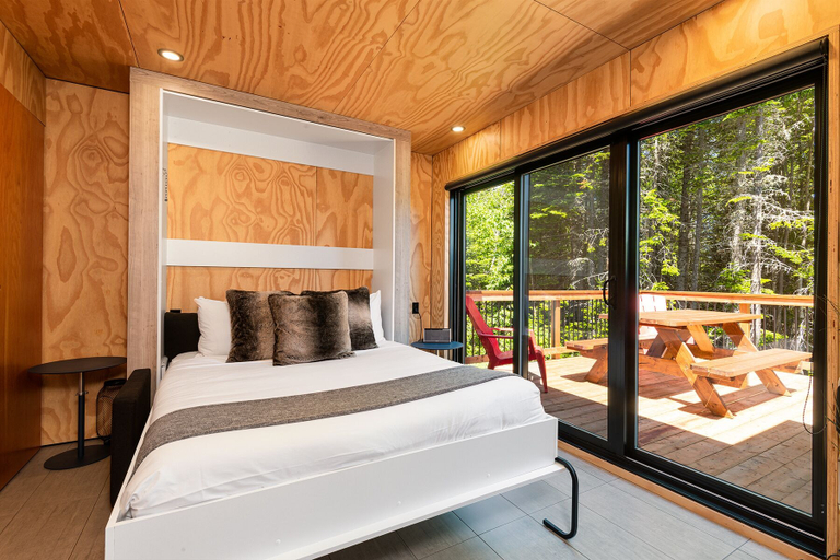 Bedroom, Les Refuges, Charlevoix
