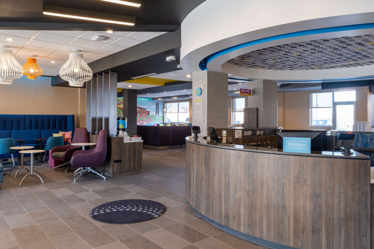 Others 4, Tru by Hilton Naperville Chicago, Dupage