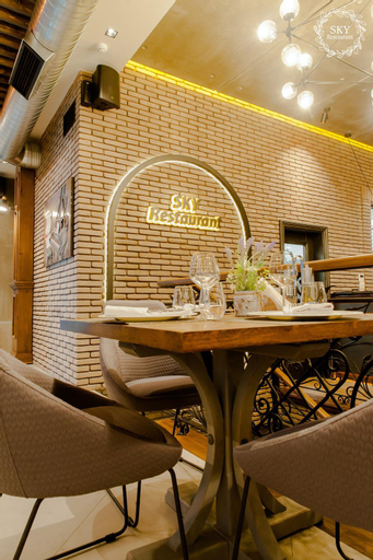 Food & Drinks 5, Sky Hotel Korce, Korçës