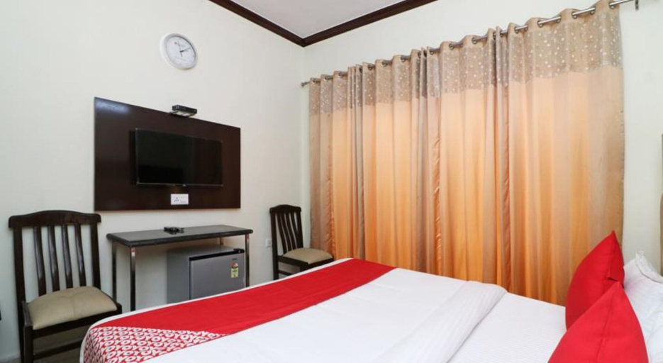 Others 4, Temptation Hotel, Kaushambi
