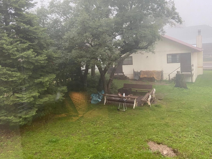 Property grounds, Summit Inn, Otero