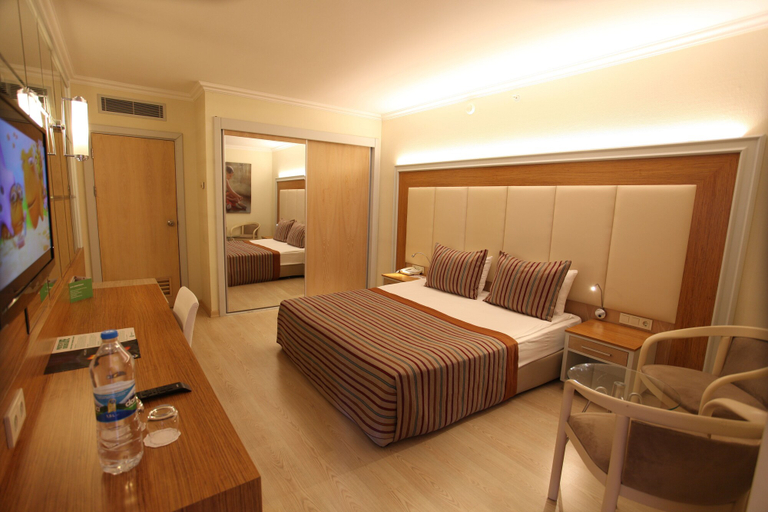 Bedroom 3, AQI Pegasos Resort - All inclusive, Alanya