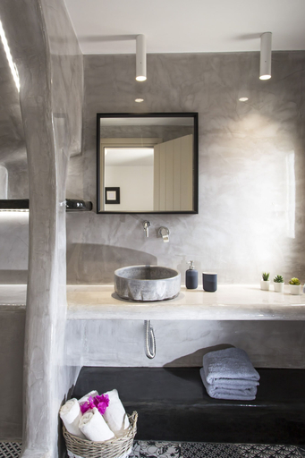 Bathroom 3, TheArtemis - Perissa Hotel, South Aegean