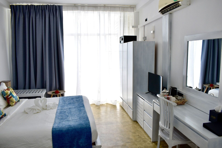 Bedroom 4, Smeralda Beach Hotel, Dickwella