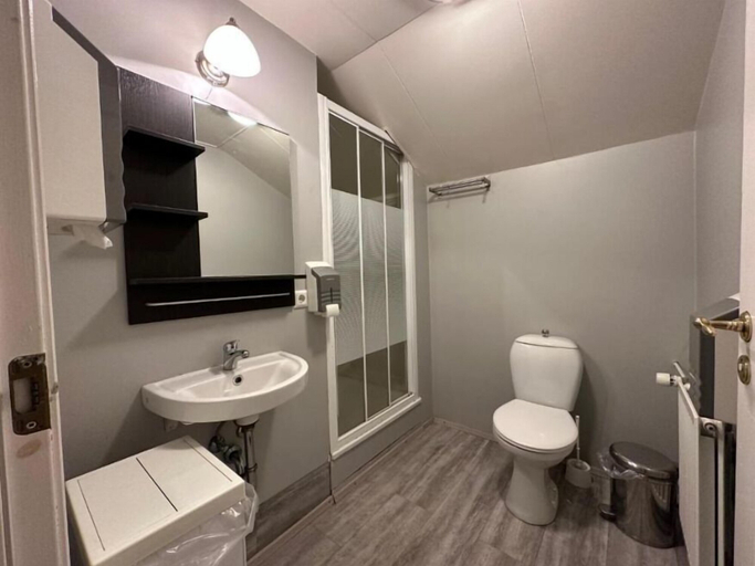 Bathroom 3, Taergesen Guesthouse