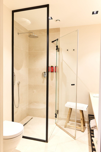 Bathroom 4, Hotel FRANQ, Antwerpen