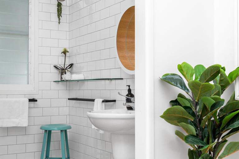 Bathroom 3, Byron Cove Beach House, Byron