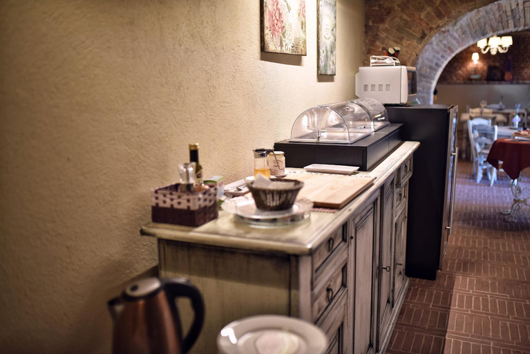 Food & Drinks, La Cascina Della Musica, Asti