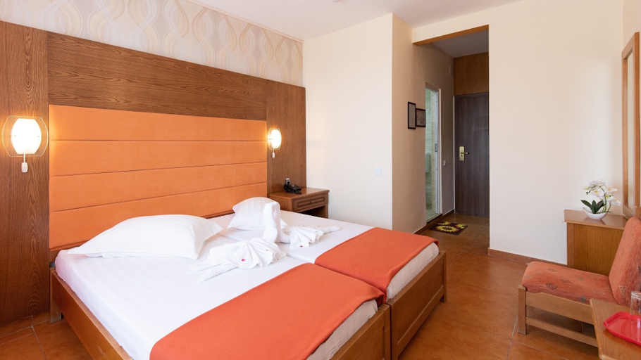 Bedroom 2, HOTEL DELTA, Constanta