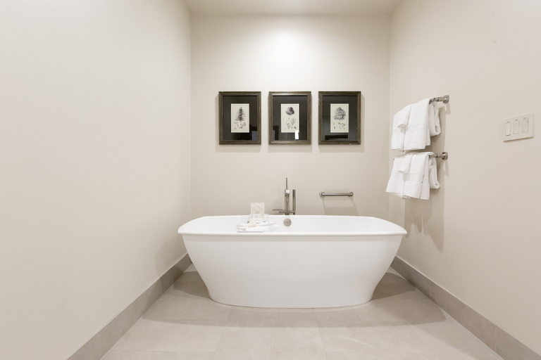 Bathroom 4, Sultan Two Bedroom Loft Suite with Majestic Mountain Views 2 Condo by RedAwning, Summit