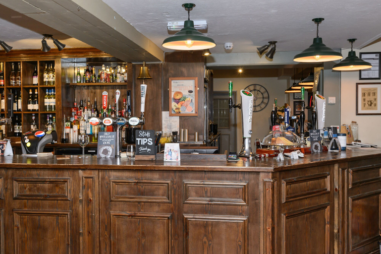 Food & Drinks 4, Balfour Arms, Devon