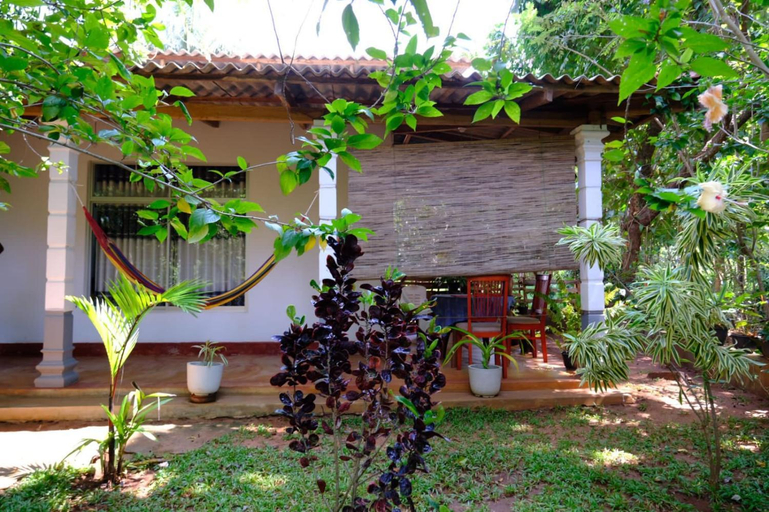 Others 2, Thilina Homestay, Dambulla