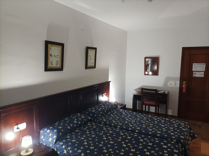 Bedroom 9