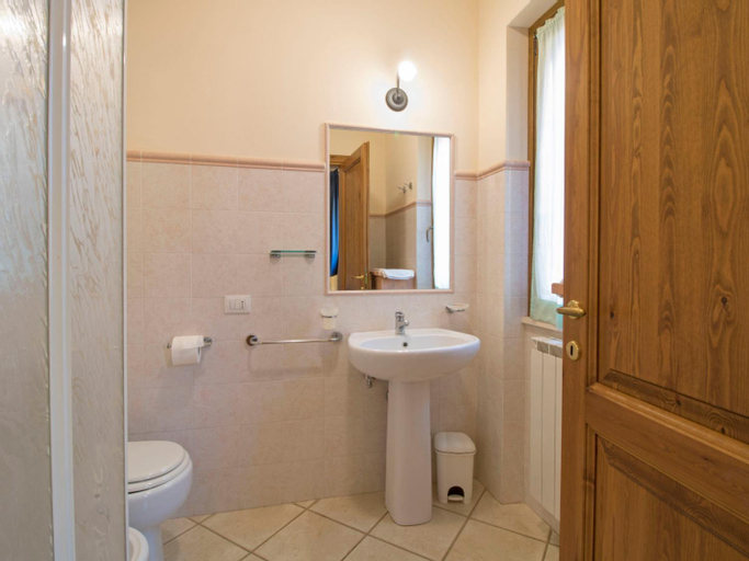 Bedroom 4, Apartment Thermae Apartment 14 by Interhome, Grosseto