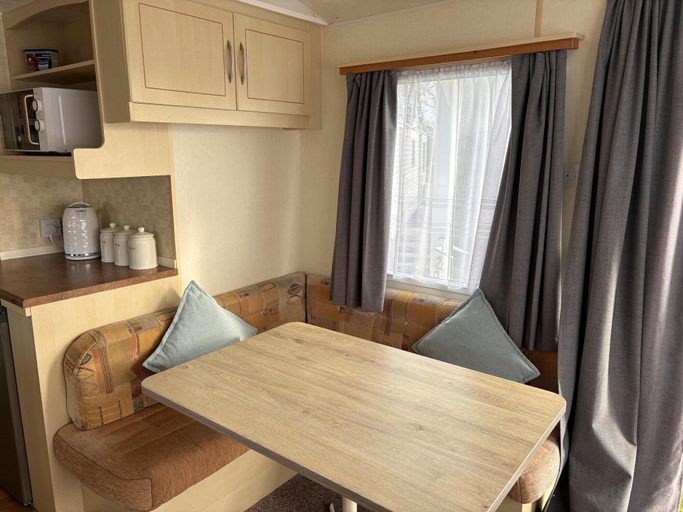Others 3, Lovely 2 Bedroom Static Caravan Brean, Somerset, Somerset