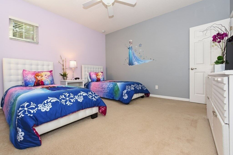 Bedroom 3, Wonderful 7-bed Solterra Resort W/ Pool & Spa 7 Bedroom Home by RedAwning, Polk