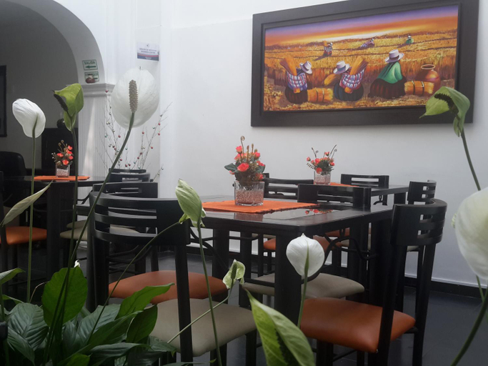 Food & Drinks 4, Hotel Central House a 5 min de la Embajada Americana, Santafé de Bogotá
