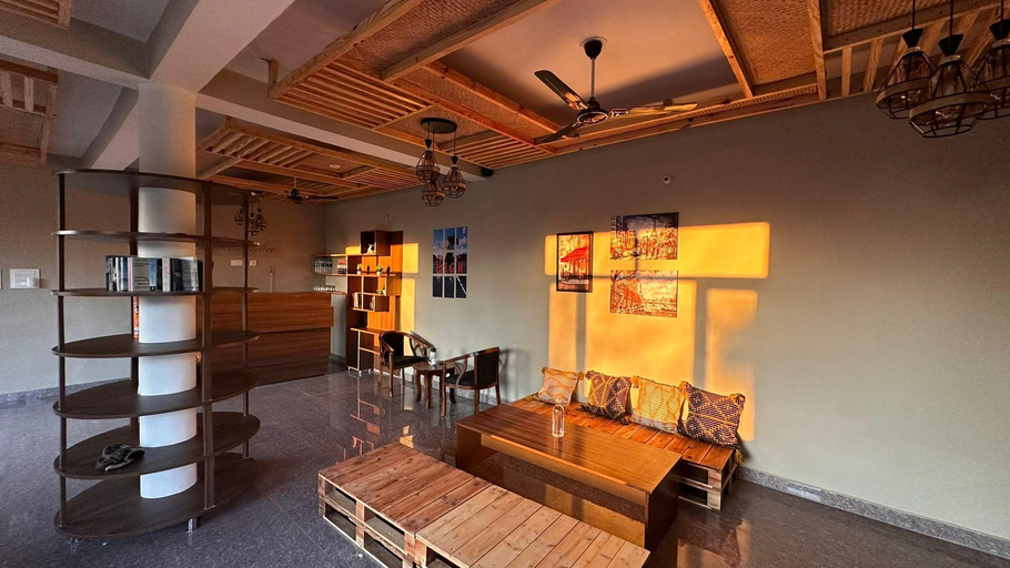 Public Area 2, The Lumi, Kangra