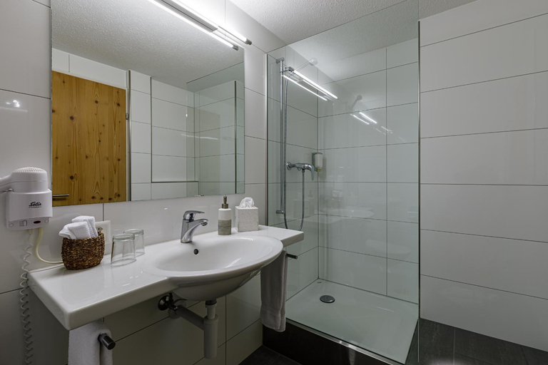 Bathroom 3, Landgasthof Sternen, Appenzell Ausserrhoden
