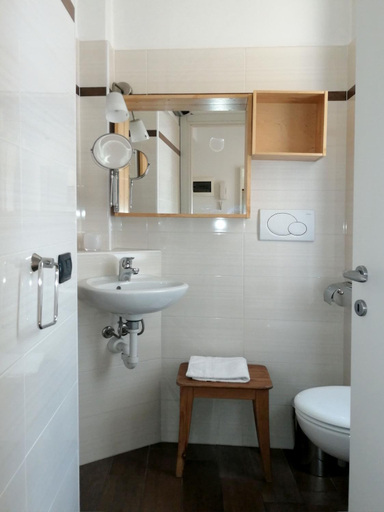 Bathroom 3, Al Molo 3, Como