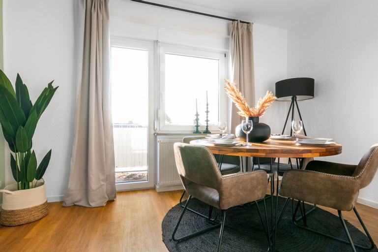 Dining Room 23