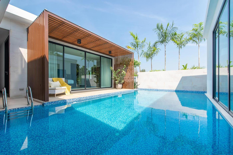 Swimming Pool 9