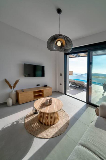 Room 5, Villa Saturday in Foinikas, Crete