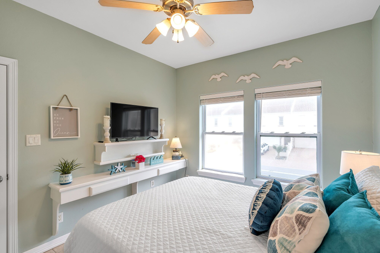 Living area 5, 129 E Cora Lee Dr. #203 2 Bedroom Condo by RedAwning, Cameron
