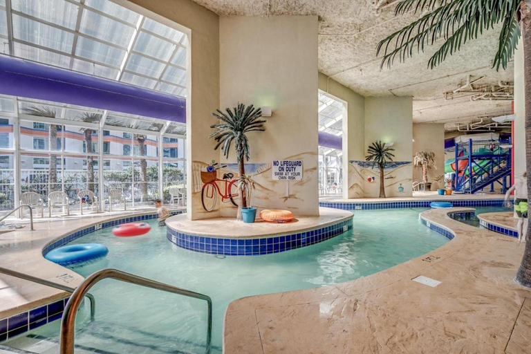 Sport & Beauty 3, Sun-filled Beachfront 2BR Condo at Dunes Village Resort, Horry