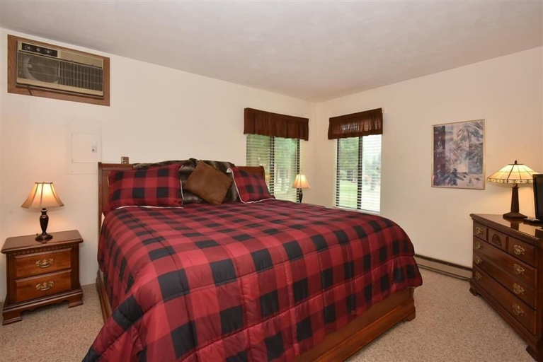 Bedroom, Seven Springs 1 BR Condo, Single Level! by RedAwning, Somerset