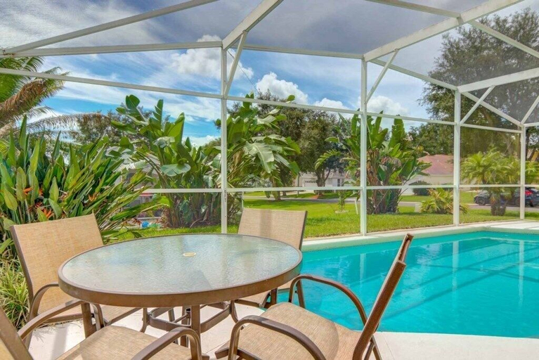 Sport & Beauty 4, Willow's Southern Dunes Pool Home 4 Bedroom Home by RedAwning, Polk