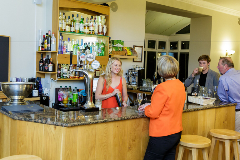 Food & Drinks 5, Porth Veor Villas & Apartments, Cornwall