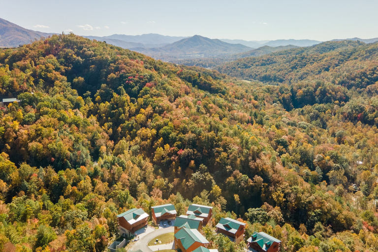 Others 5, Ranger by Avantstay Huge Smokies Cabin w/ Pool, Sevier